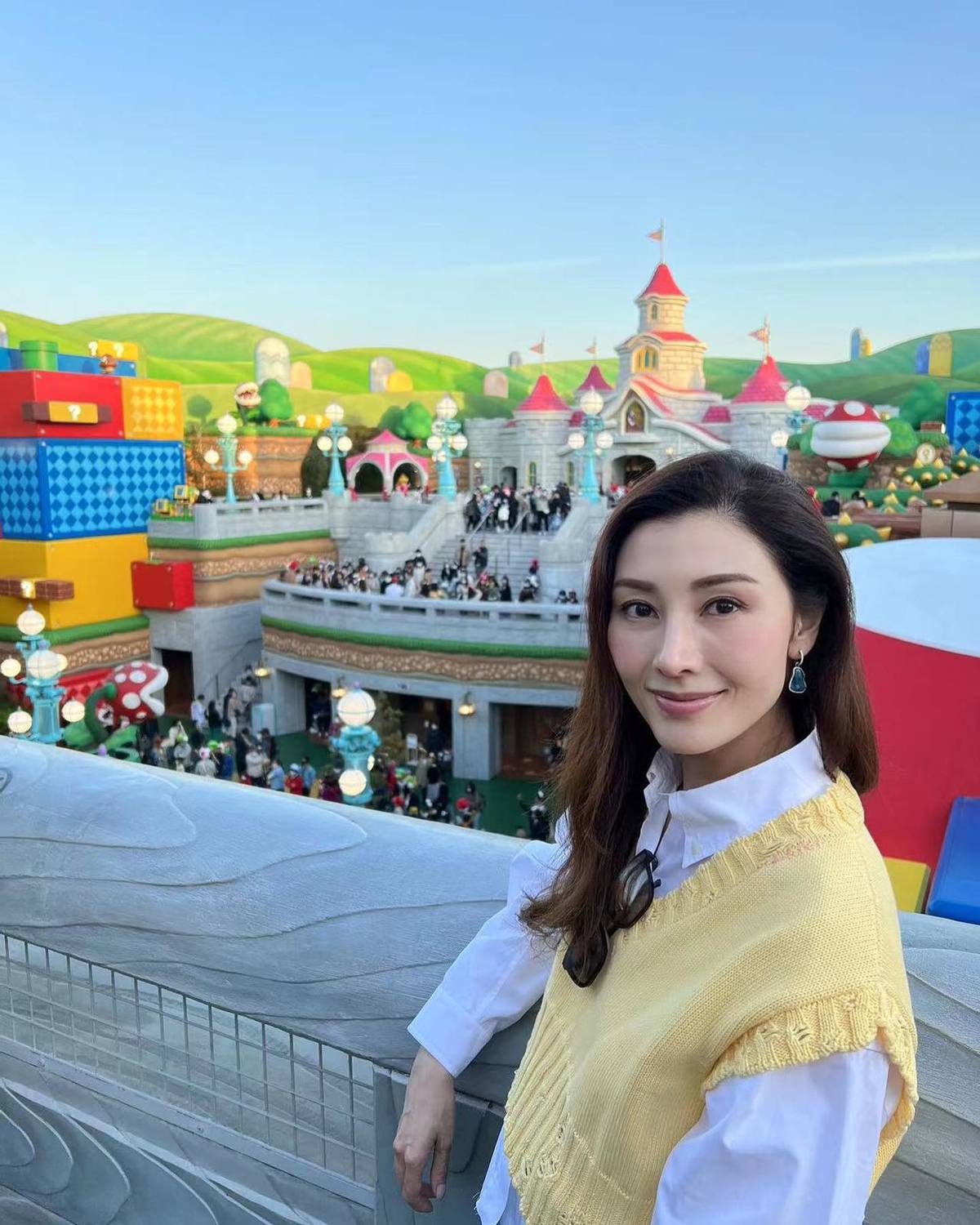 明星保養｜56歲「最美港姐」李嘉欣PO健身相　曬驕人背肌極吸睛　靠5招凍齡保「逆天顏值」