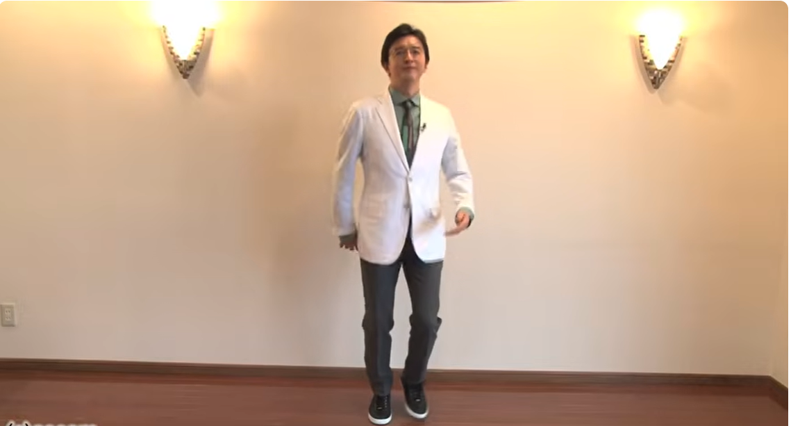 懶人運動｜日醫研發爆紅「殭屍操」　每日6分鐘消除內臟脂肪　熱量消耗如健走30分鐘