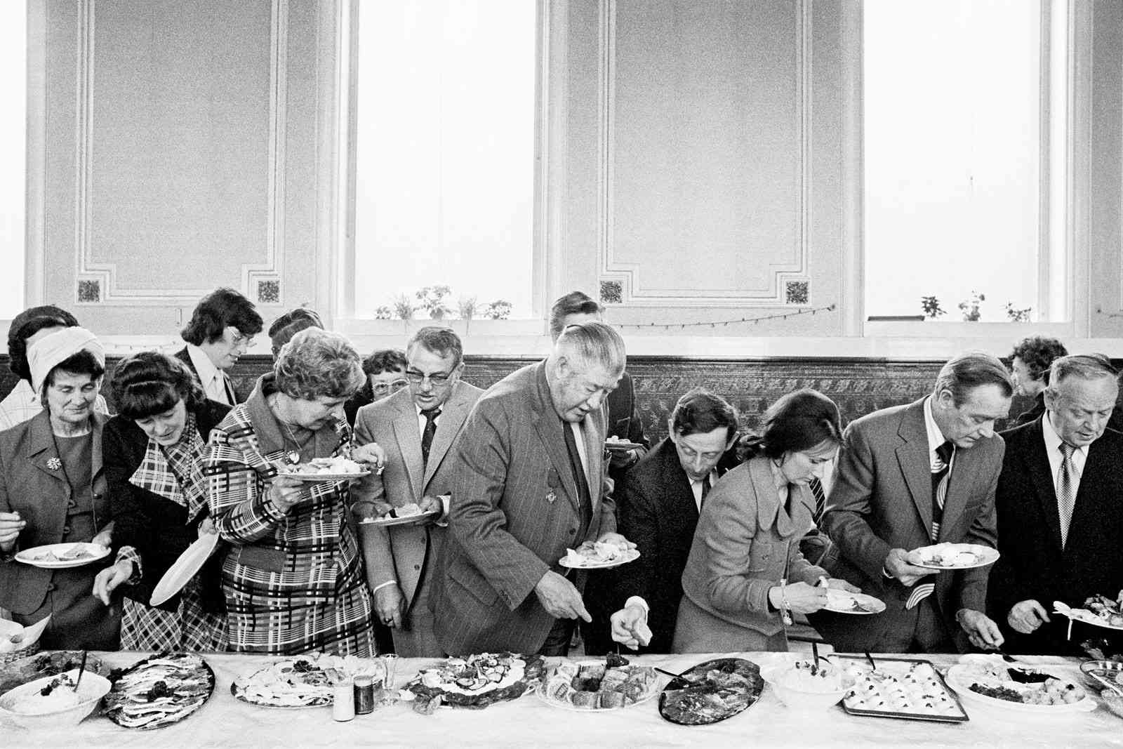 樸實無華的赤裸社會&mdash;&mdash;Martin Parr 的紀實攝影美學