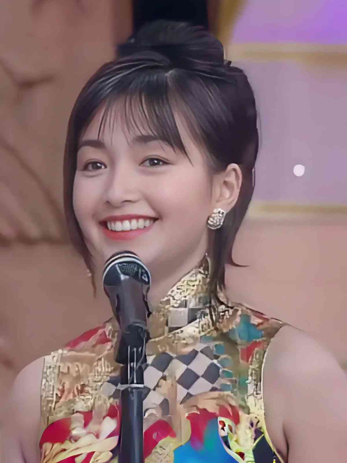 再見李綺虹，應該很高興