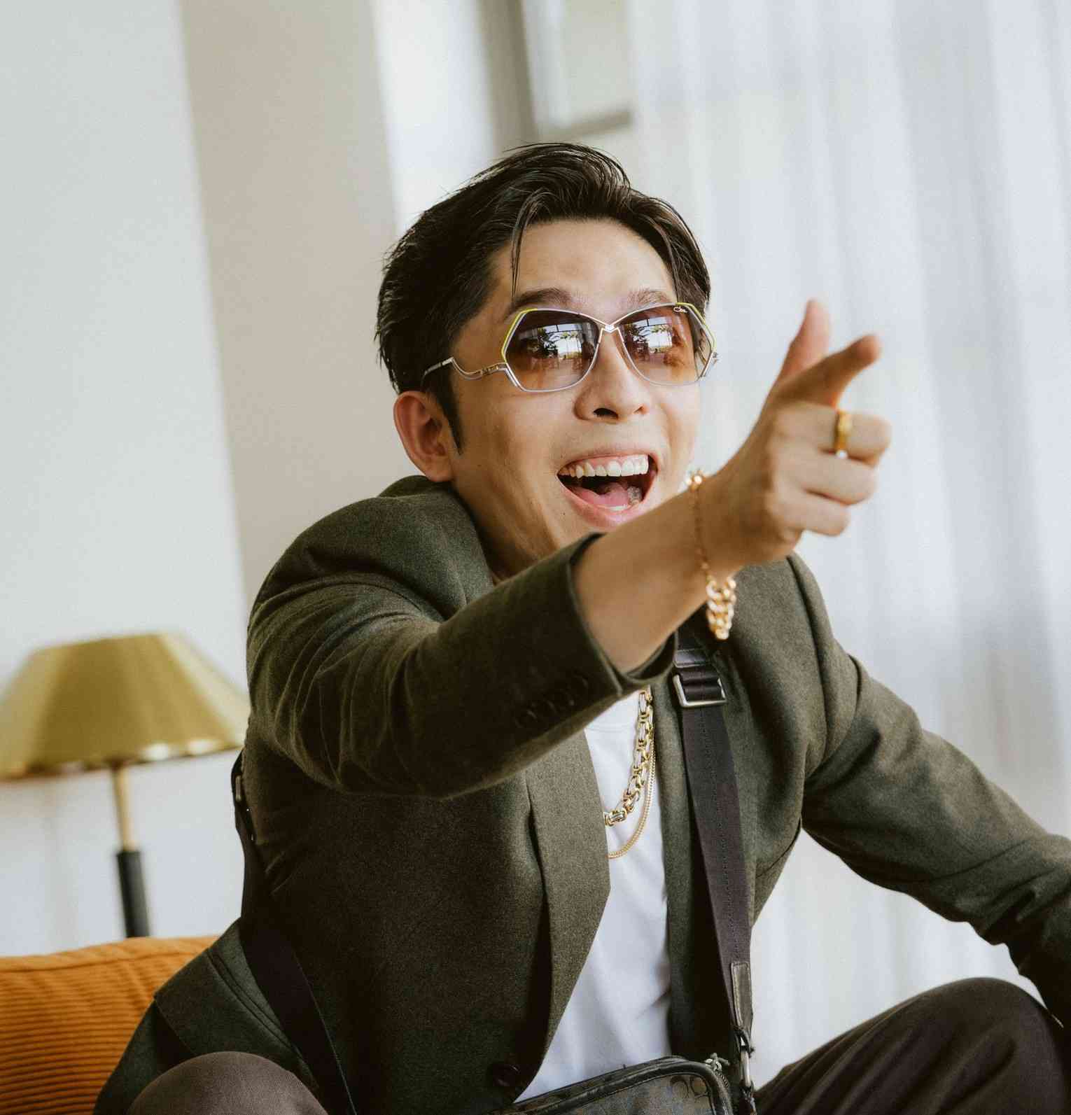 呂爵安的鬆與光