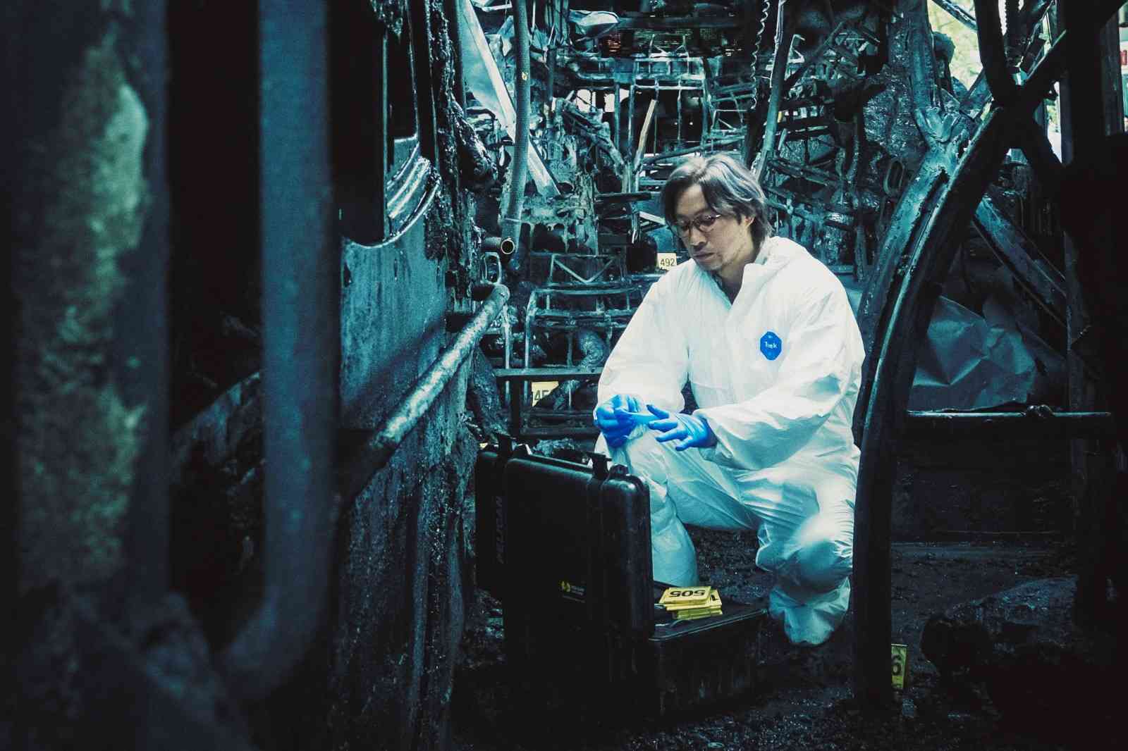 《我們不是甚麼》：AK的暉仔給我們看見甚麼？