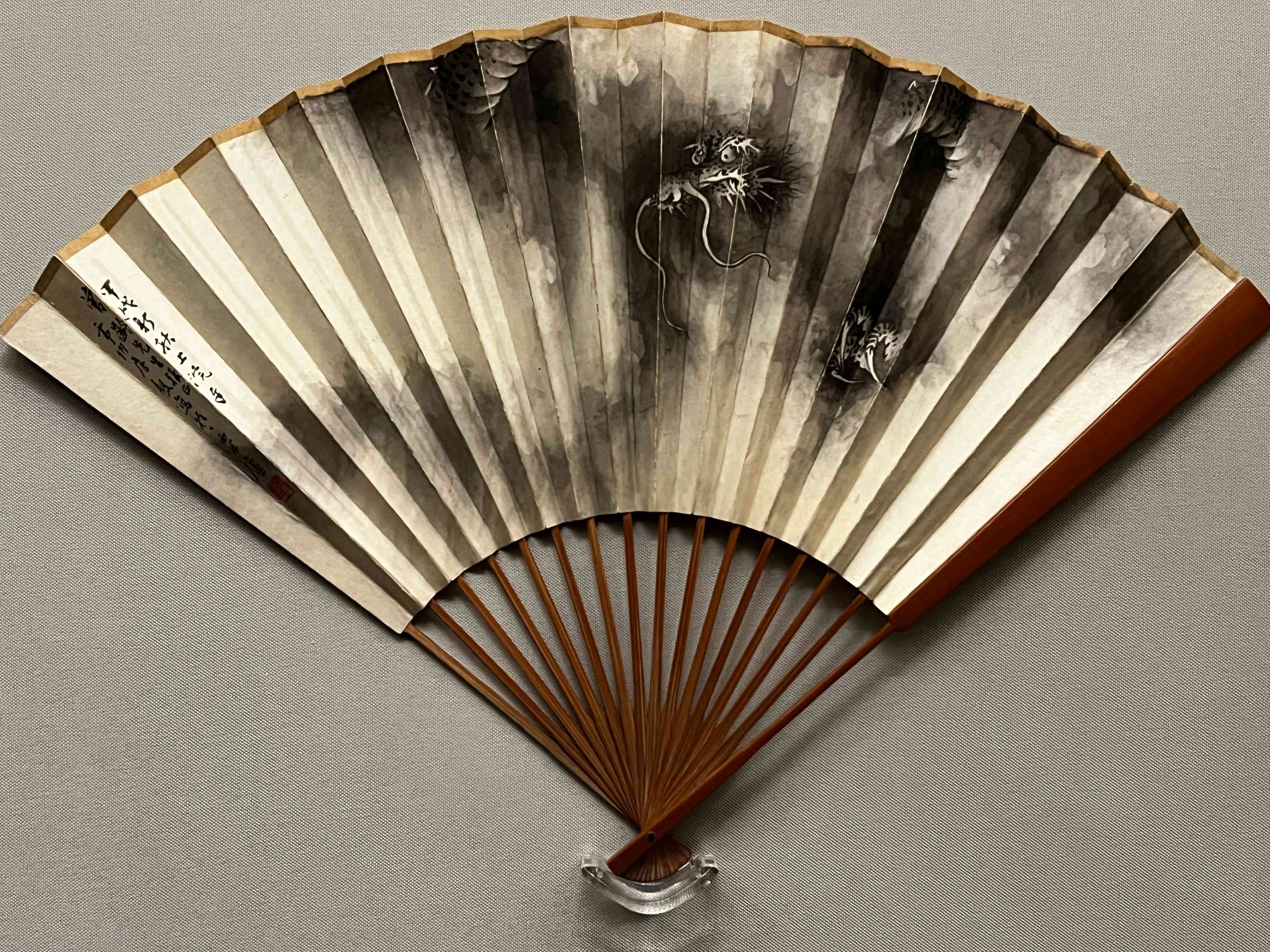 《難得清風──靜觀樓藏扇精選》：在方寸間，窺見一個深邃的藝術世界