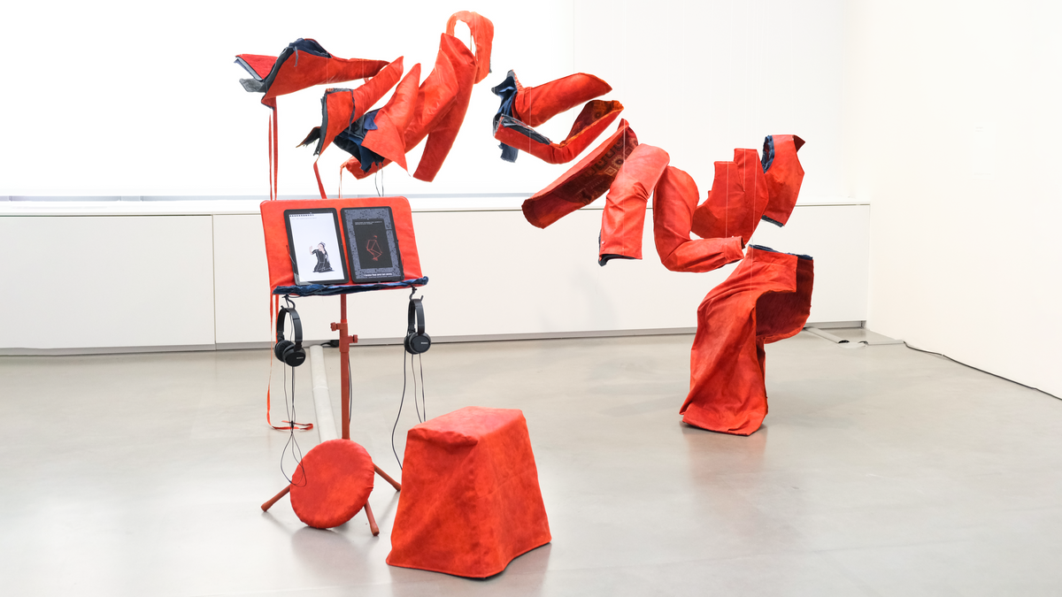 藝術三月：進場是為了療癒、流量，還是找尋那個崩塌的未來？