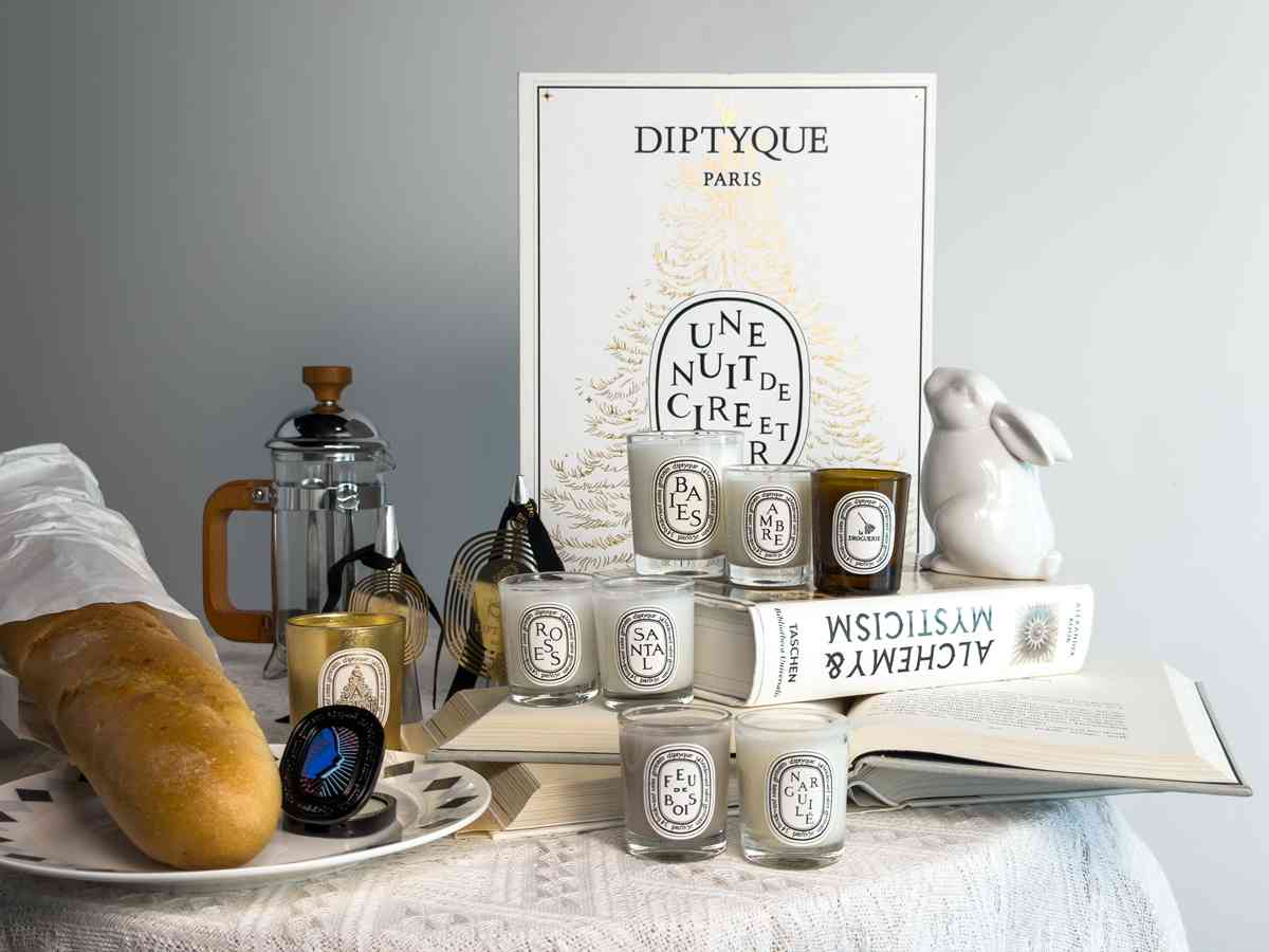 開箱 Diptyque 聖誕倒數月曆:走進貓咪童話世界!冬日限定冷杉蠟燭、香氛護手霜,經典髮香噴霧! 開箱 Diptyque 聖誕倒數月曆:走進貓咪童話世界!冬日限定冷杉蠟燭、香氛護手霜,經典髮香噴霧!