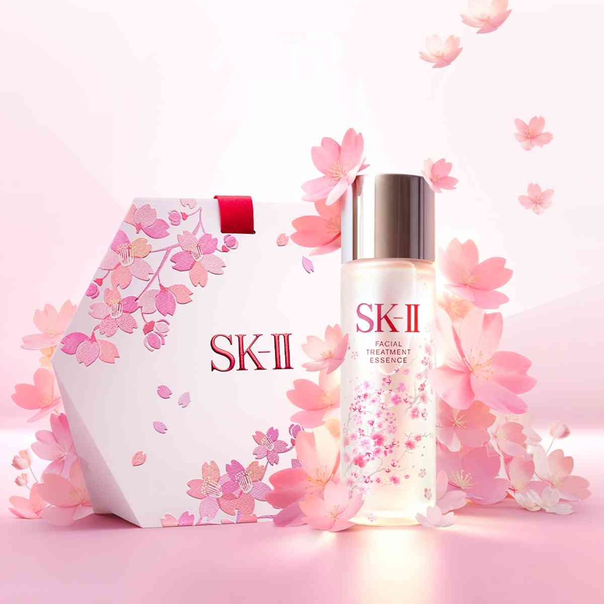 春日美肌必備:SK-II全新色調「防曬小白球」、櫻花限定神仙水,打造櫻花妹透亮水潤肌! 春日美肌必備:SK-II全新色調「防曬小白球」、櫻花限定神仙水,打造櫻花妹透亮水潤肌!