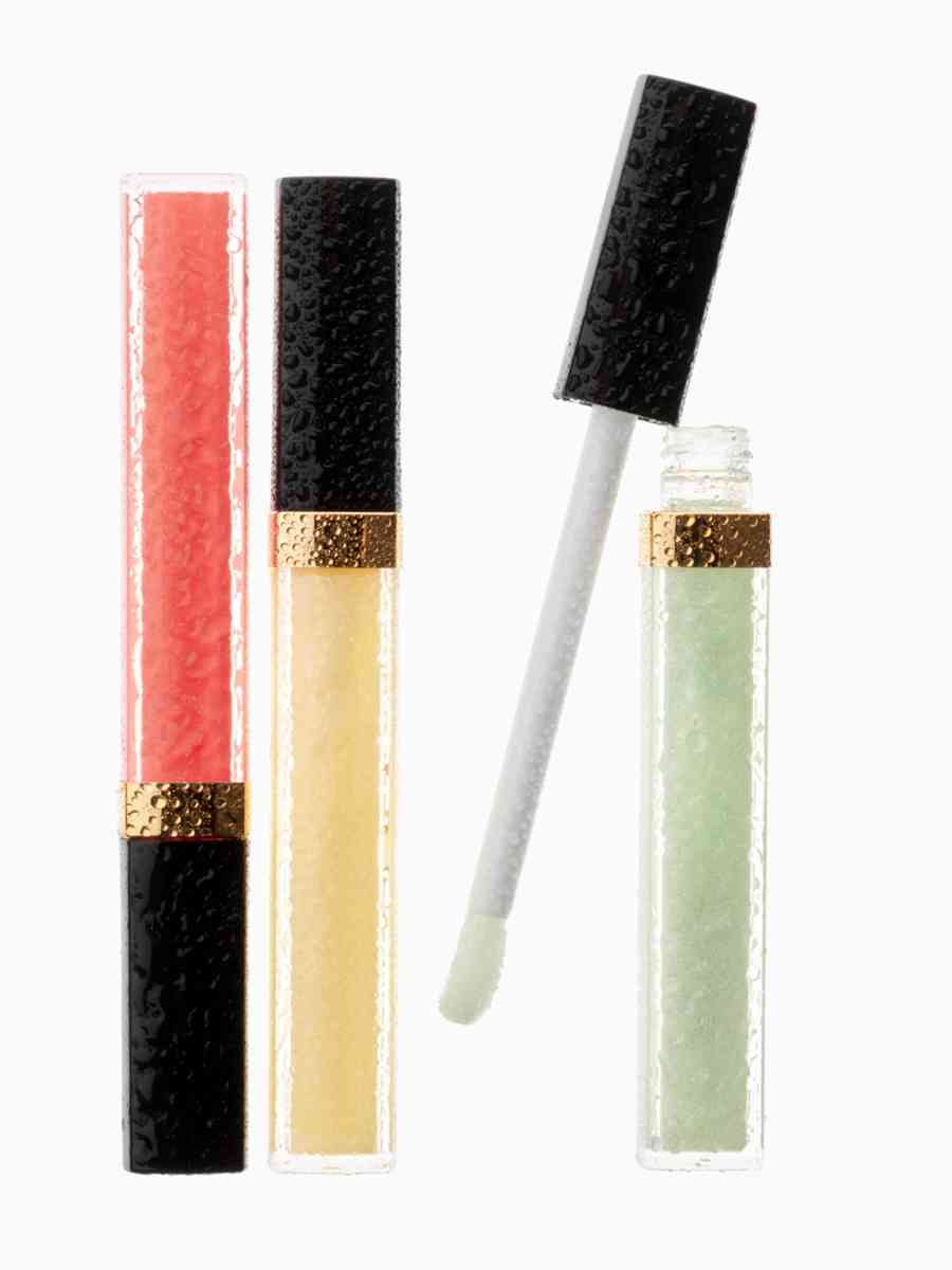 趕上水光唇的潮流!CHANEL、Guerlain、NARS唇彩,打造如玻璃般晶瑩剔透的唇妝 趕上水光唇的潮流!CHANEL、Guerlain、NARS唇彩,打造如玻璃般晶瑩剔透的唇妝