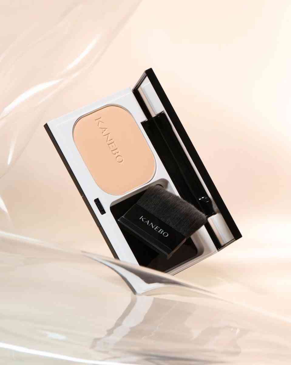 濕熱天氣脫妝很困擾？3個小貼士打造持久底妝大法！