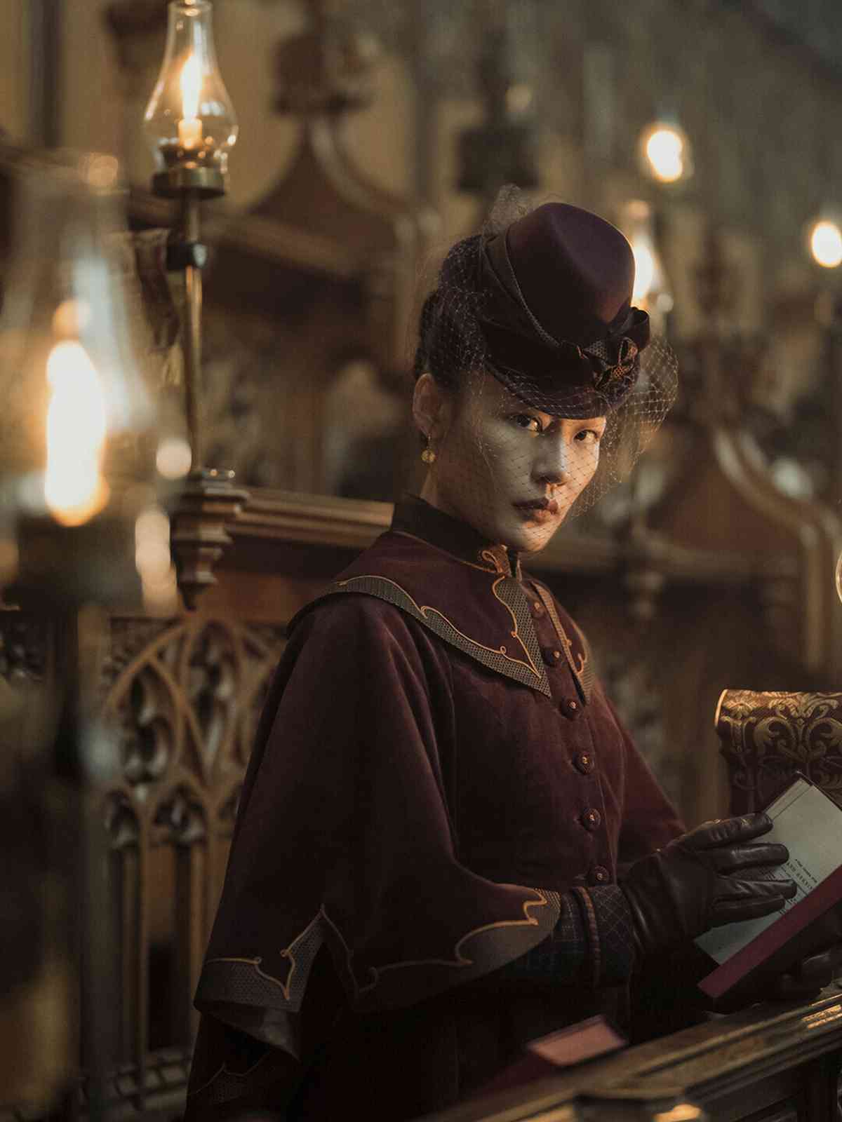 英國名導狂想曲：超時空維多利亞風格《Young Sherlock》