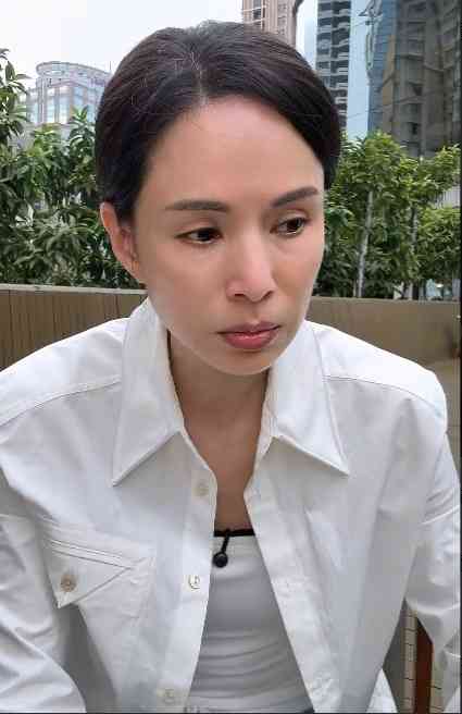 凍齡女神丨與富商拍拖10年被拒婚分手　「古裝女神」歷喪父之痛抑鬱復發靠周潤發一句話走出陰霾