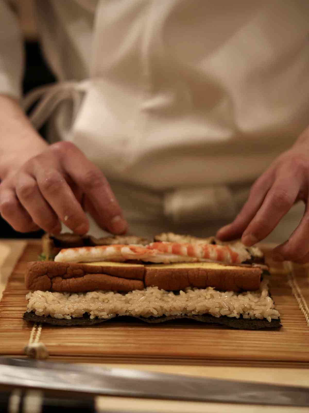 天后Omakase名店清酒Pairing晚宴！大閘蟹紹酒漬、乳鴿土鍋飯、蟬衣花膠，日藉職人匠心盛宴