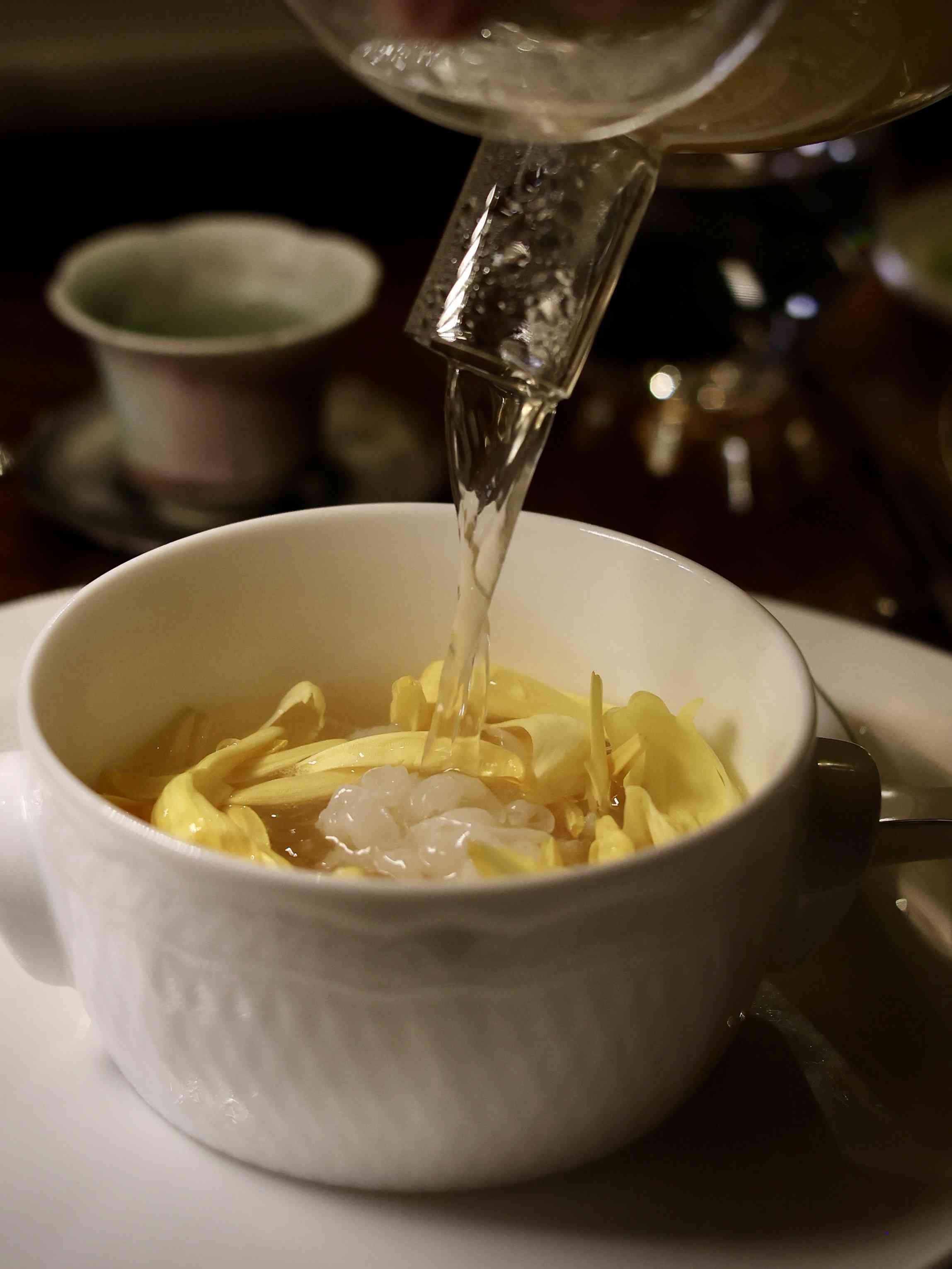 深圳黑珍珠潮州菜：澄海獅頭鵝、潮式醃海鮮、酸菜煮甲魚，奢華地道的潮汕美饌！