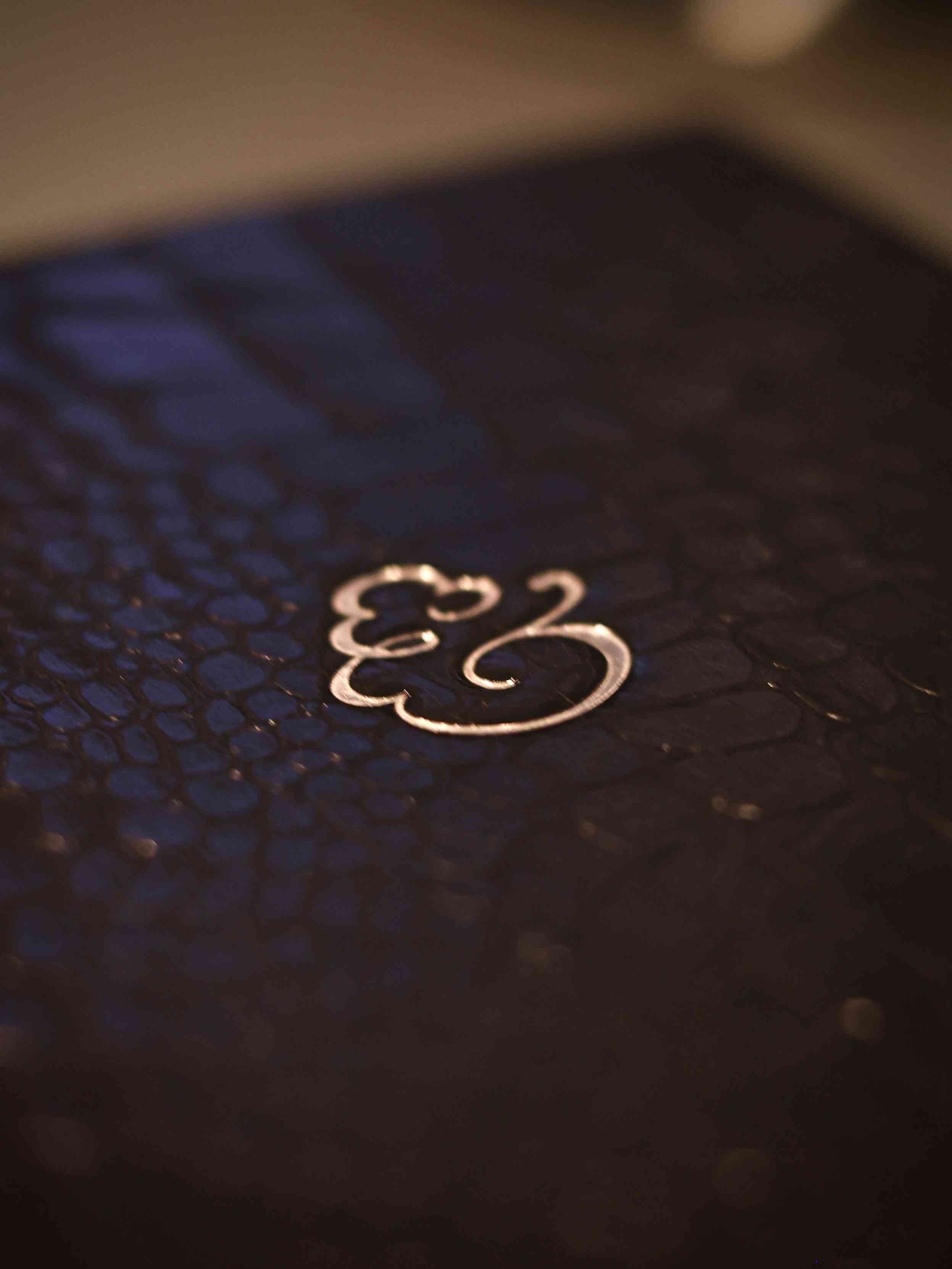 尖東高級中菜廳推出華麗金蠔宴！金蠔酥香焗大響螺、蜜餞金蠔配金蒜 M5 和牛，團年春茗的好選擇