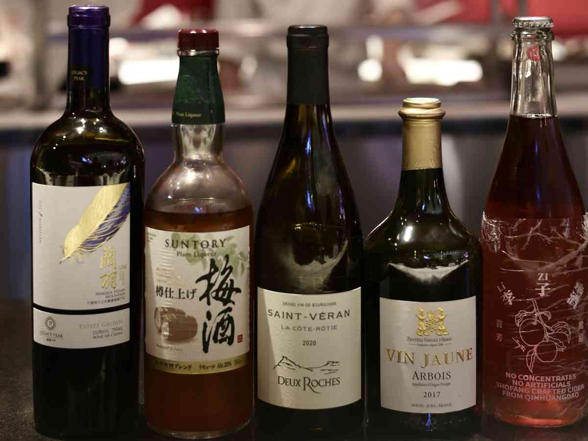 澳門米芝蓮一星無國界料理：紅魔蝦、黑金鮑、芝麻奶海膽松露麵，風味與美感的對話