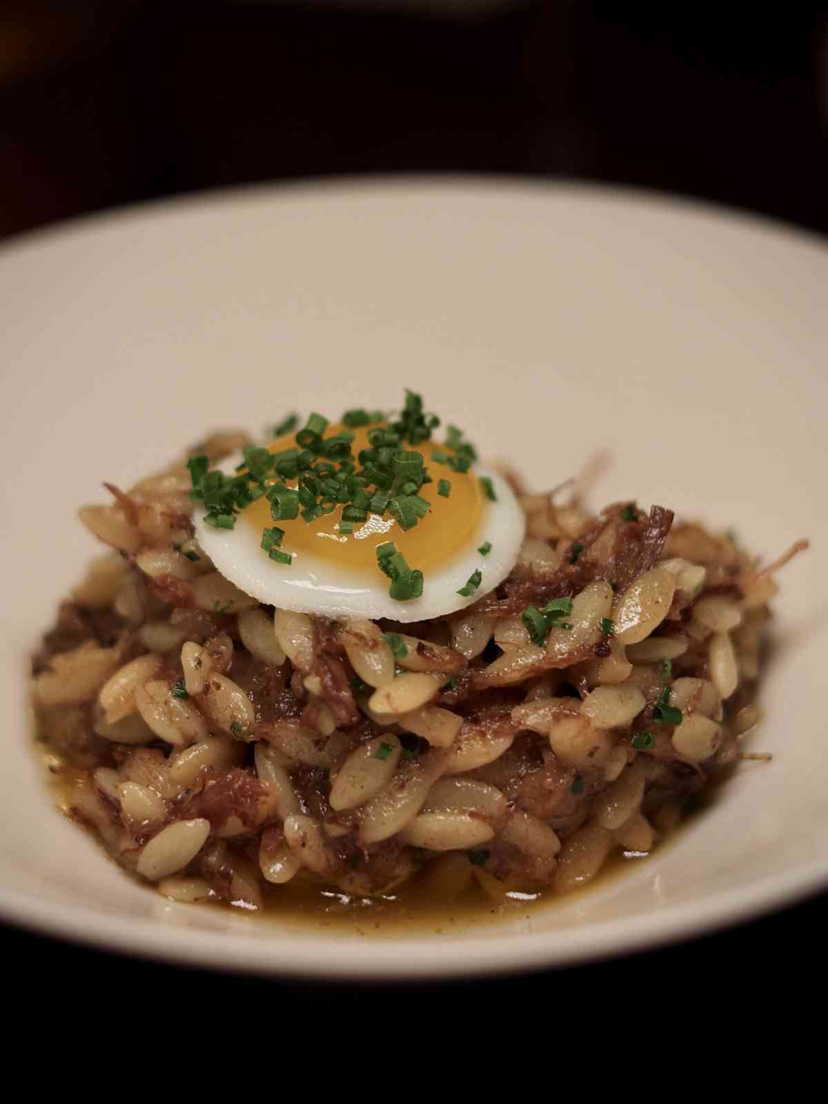 初心詮釋現代法式料理：乾式熟成烤鴨、法式家禽肝醬脆餅、日本蕪菁雞肝黑松露撻，巧妙結合法國與亞洲風味！