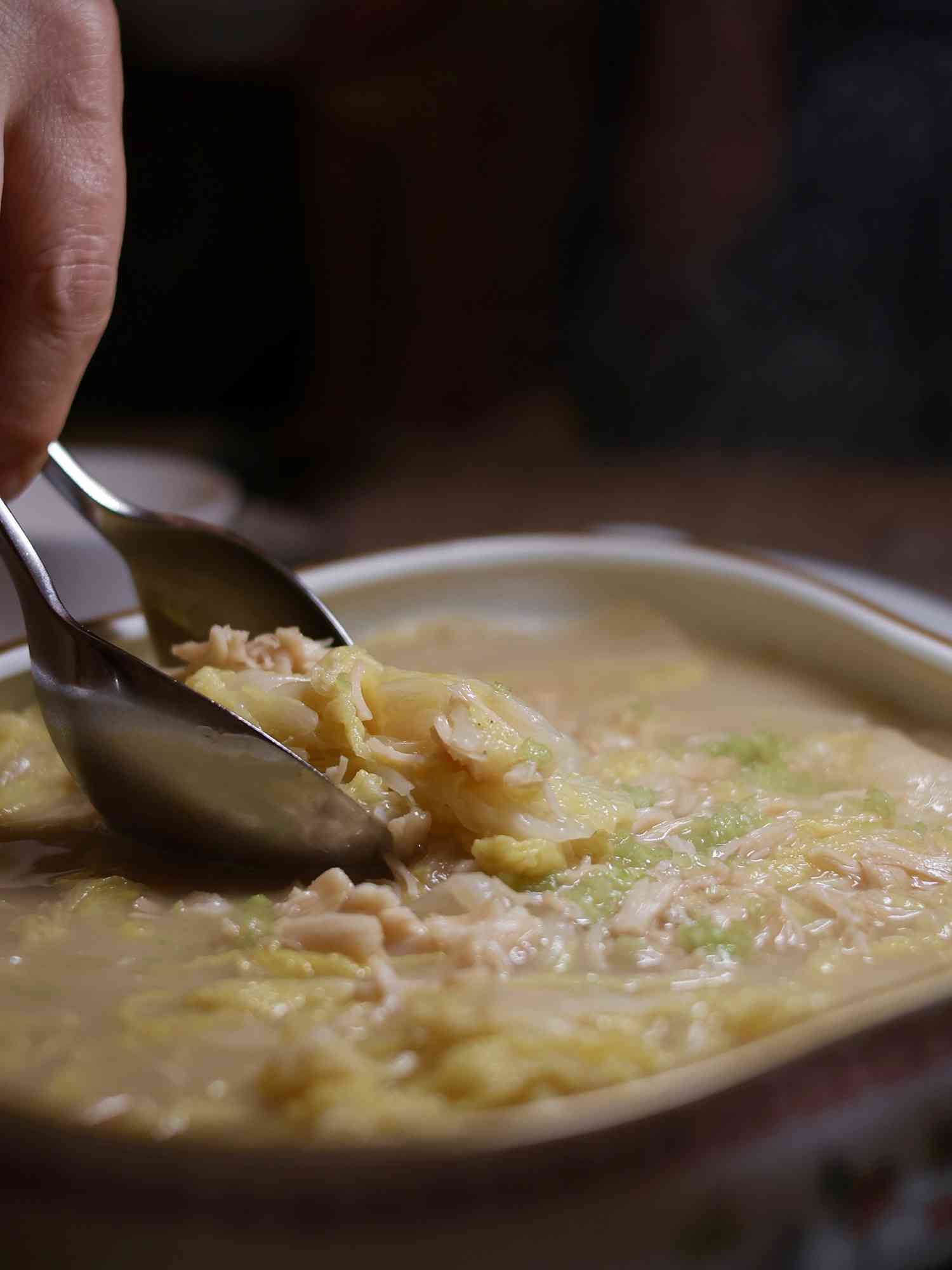 米芝蓮星廚坐鎮中環！永春老醋汁花膠、阿彬師的佛跳牆、功夫鴿髀皇，探索當代中菜奢華新體驗