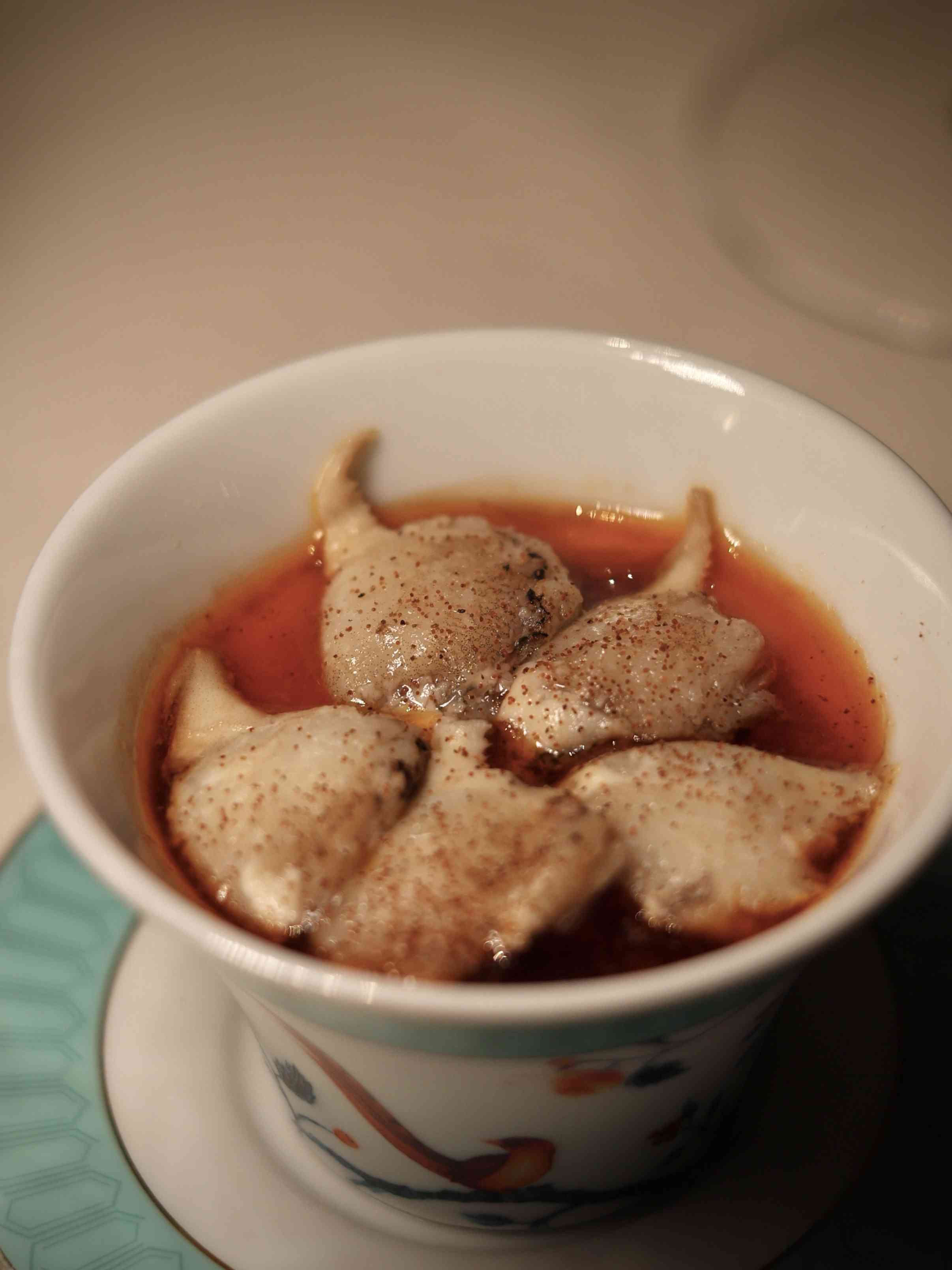 曼谷繁華市中心的江南秋色 : 蟹黃醋椒錦鯉、蟹粉豆腐圓子、蟹鉗古法糟油蒸,精雕細琢的金秋大閘蟹盛宴 曼谷繁華市中心的江南秋色 : 蟹黃醋椒錦鯉、蟹粉豆腐圓子、蟹鉗古法糟油蒸,精雕細琢的金秋大閘蟹盛宴