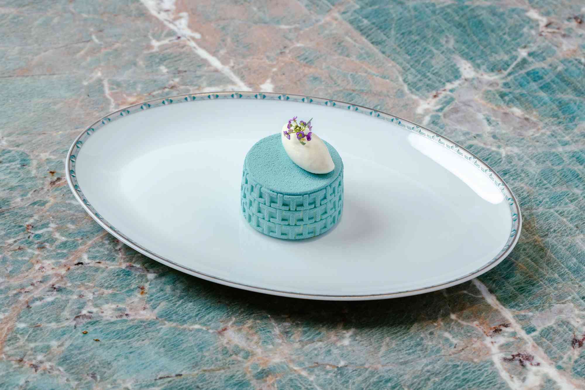 Blue Box Caf&eacute;全新週日早午餐：在清涼的 Tiffany Blue 中，以美食開啟週末序幕