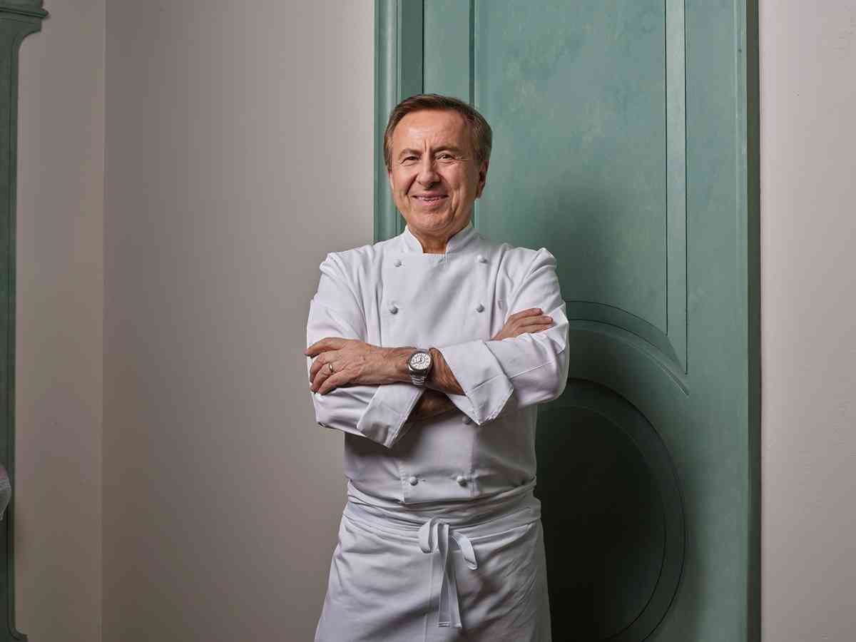 法國名廚進駐中環！結合香港中西合壁風格、必試點心系列里昂黑松露豬肉小籠包