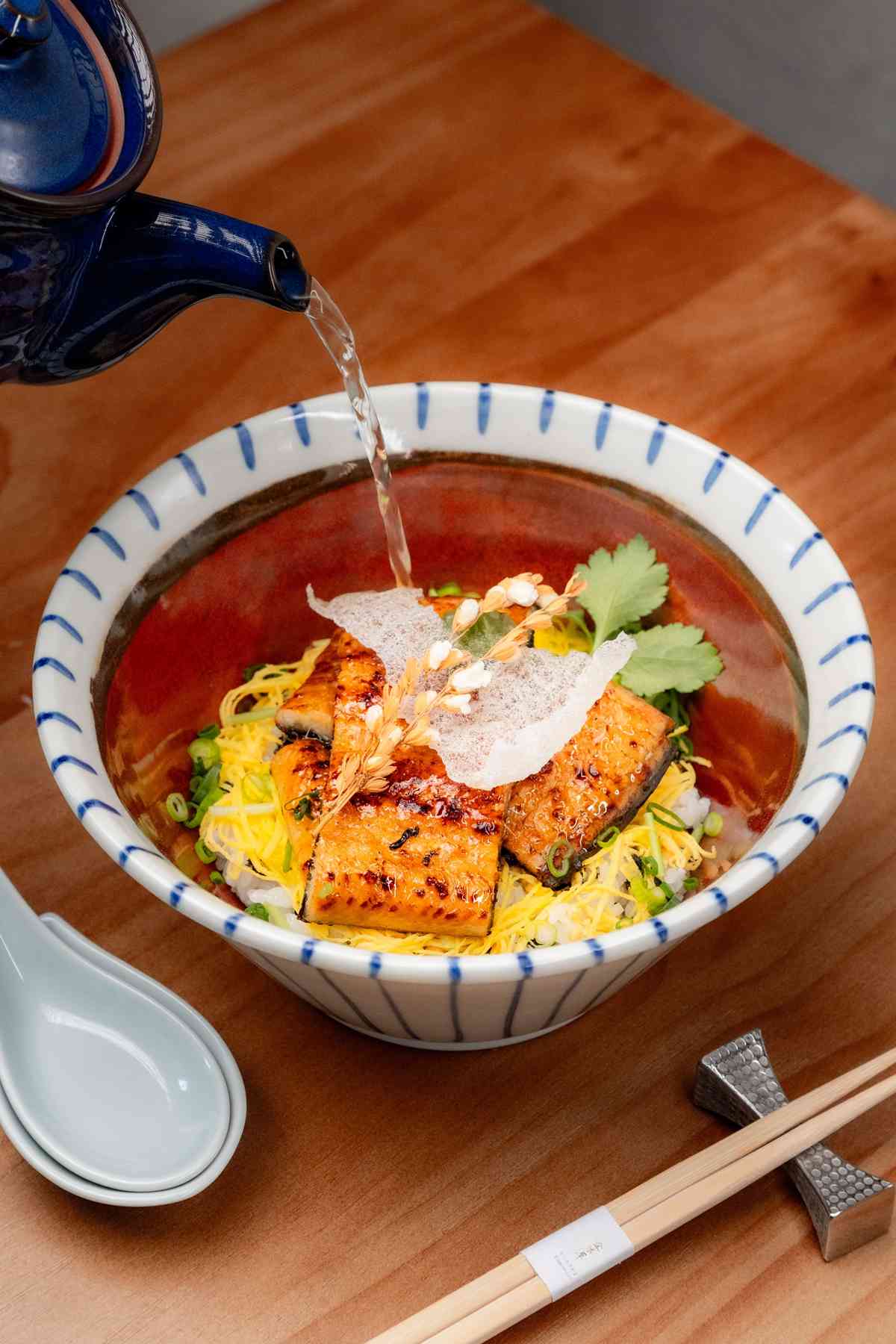 中環人氣精緻刺身丼飯店！首創「江戶前料理手法」x「煙燻熟成」魚料、告別傳統Omakase套餐