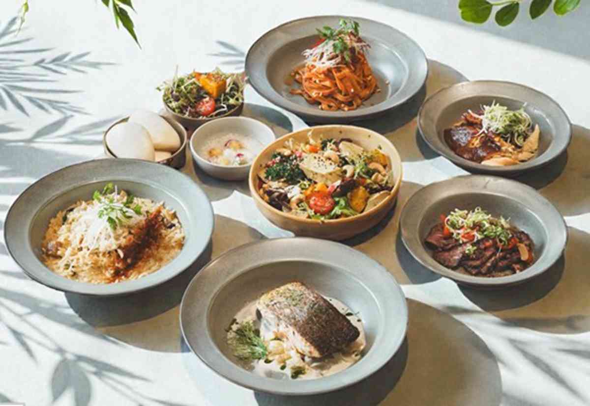 上環全新三層高精品茶概念店：必飲浮‧鴛鴦！以茶入饌必食頭春六堡蔘香雞、正山小種牛小排