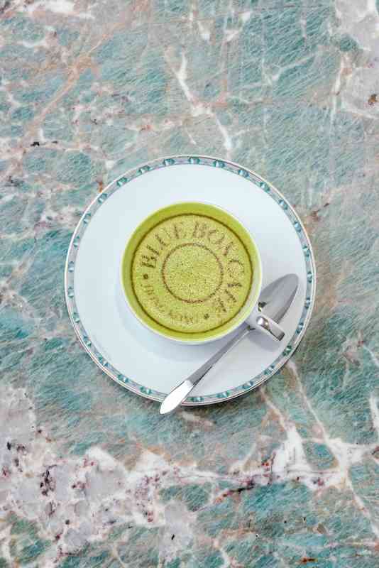 Tiffany Blue Box Caf&eacute;全新開幕！聯乘米芝蓮星級料理：招牌藍色蛋糕、頂級阿根廷牛柳，精緻全日餐單推介