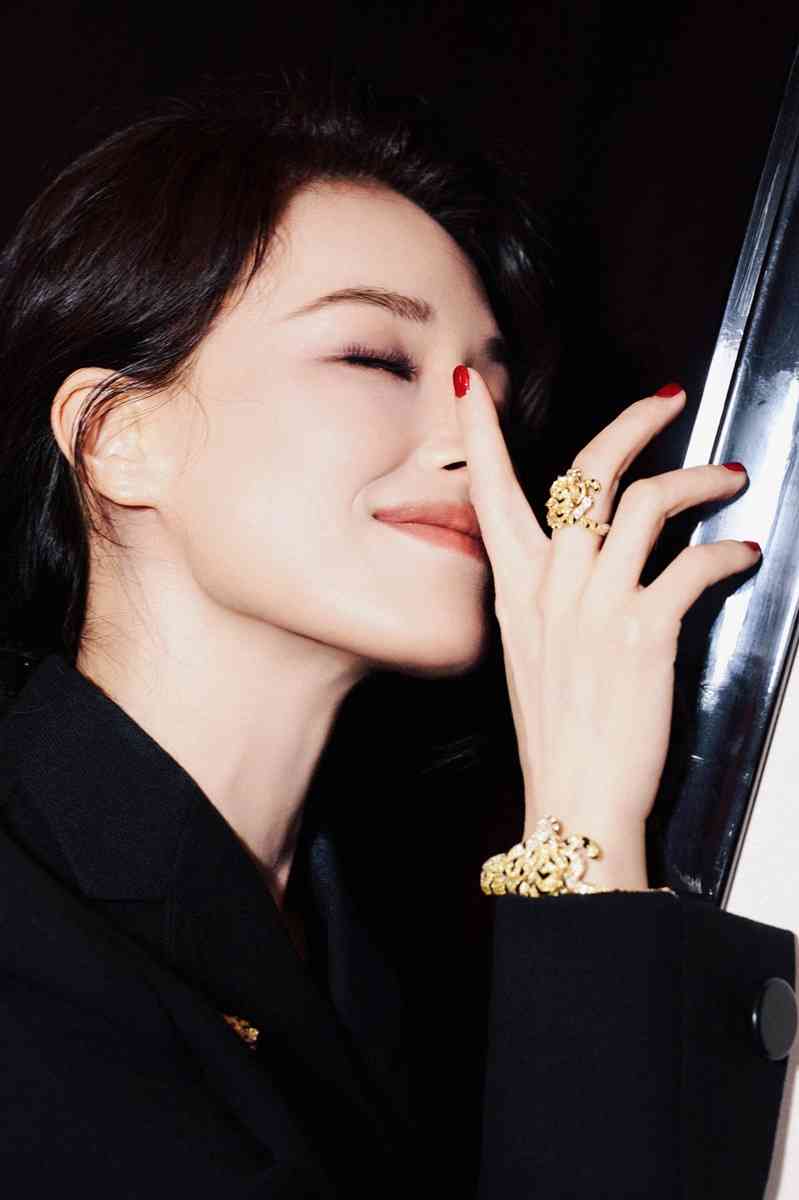 2026金像獎紅毯珠寶焦點：宣萱配戴Tiffany & Co. Blue Book系列、舒淇以Tigre手鐲環點綴晚裝、盧慧敏搶眼Boucheron白金密鑲鑽石吊墜