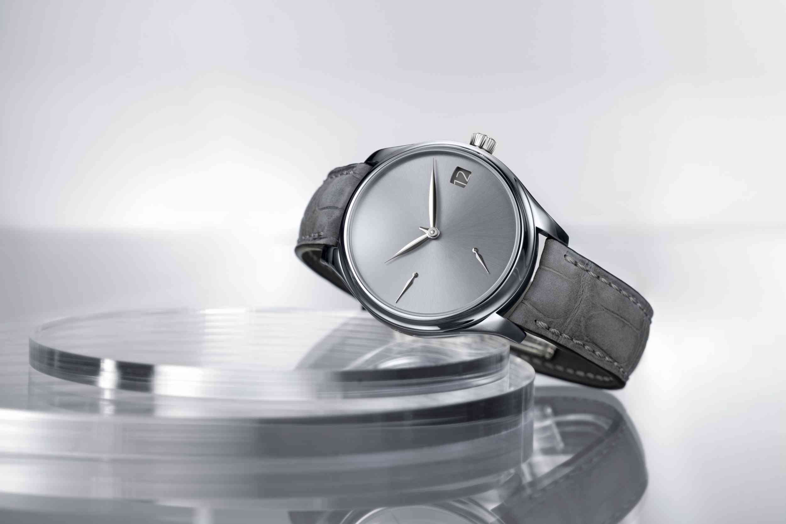 Watches & Wonders 2026:H. Moser & Cie. 極簡萬年曆、Streamliner Pump 與 Mini,以極簡哲學演繹內斂之美 Watches & Wonders 2026:H. Moser & Cie. 極簡萬年曆、Streamliner Pump 與 Mini,以極簡哲學演繹內斂之美