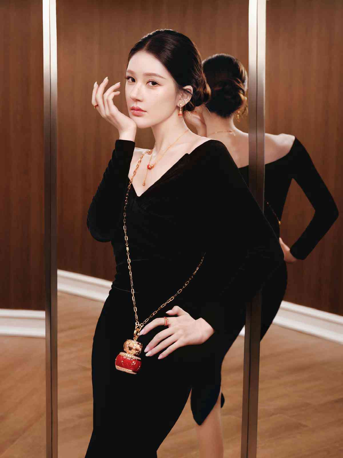 晨光、心境與鼓聲的交響：趙露思演繹周大福三大系列，詮釋當代女性的萬相之美