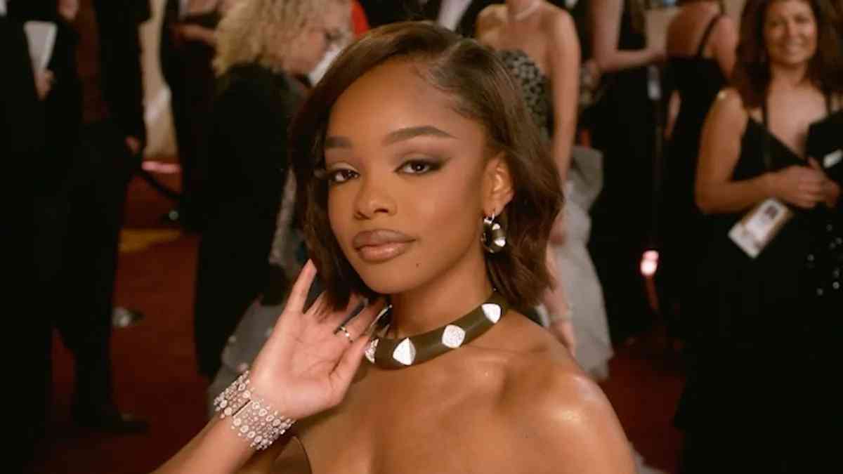 2026 奧斯卡紅毯上珠寶焦點：Collar 與 Torque 美學