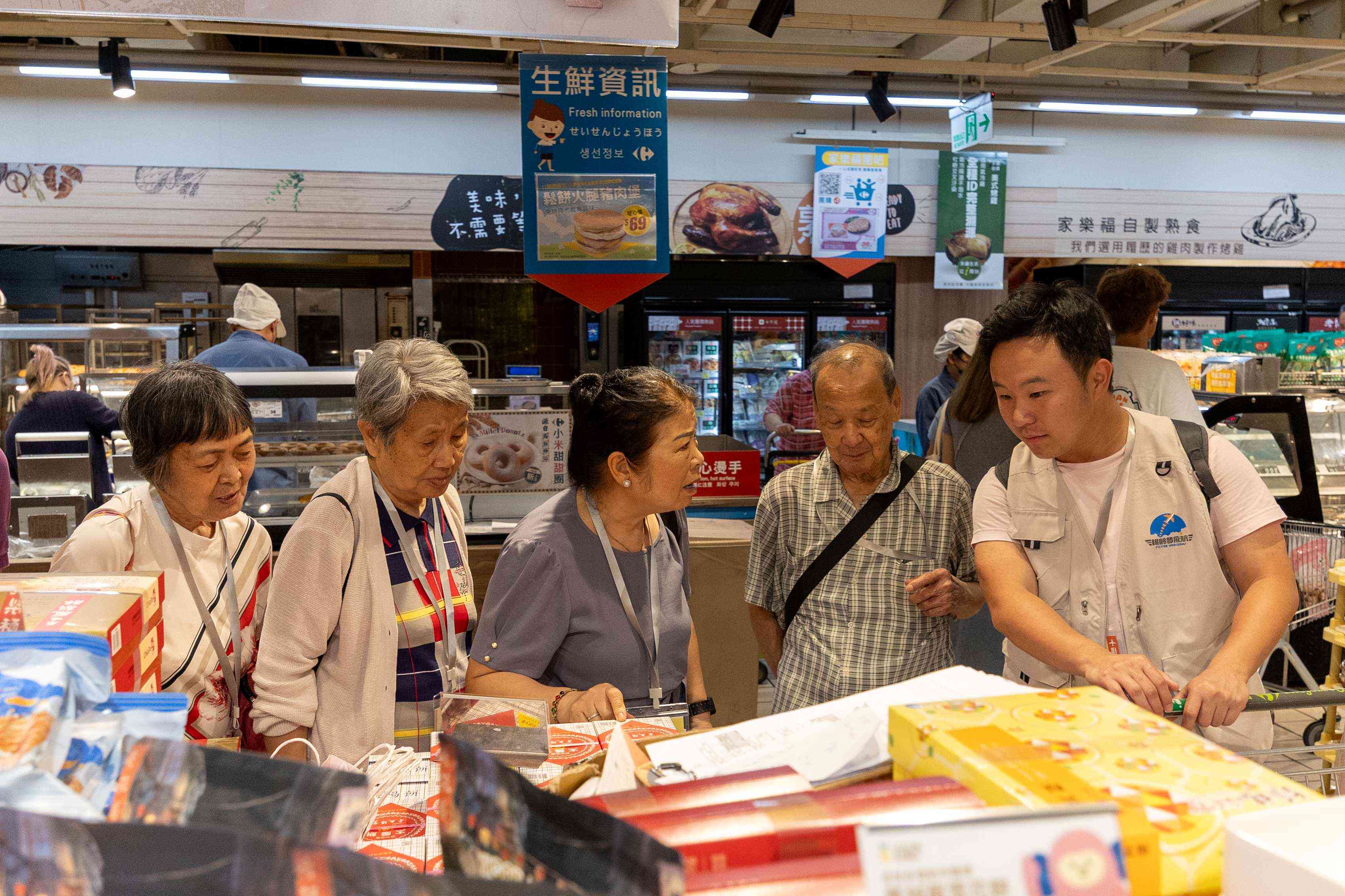 長者旅遊貼心攻略｜每半小時如廁休息、企缸住宿、平安藥包清單，銀齡團義工實戰分享