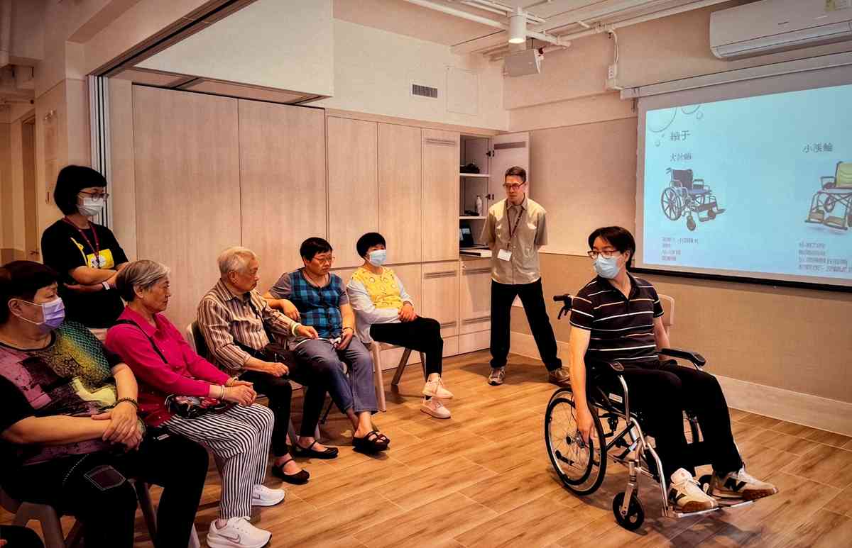 走進「照顧者中心」,讓照顧不再孤單,哪類照顧者壓力最大? 走進「照顧者中心」,讓照顧不再孤單,哪類照顧者壓力最大?