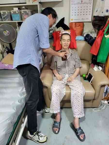 吳博君離世｜頑抗漸凍人症7年 69歲TVB綠葉王吳博君離世 遺孀證死訊：他不想勞煩大家
