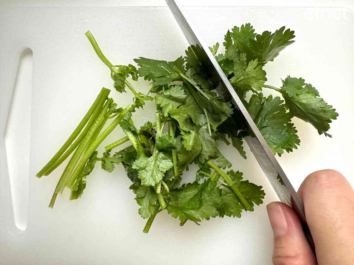 走肉點心系列之二：芫荽雙菇腸粉
