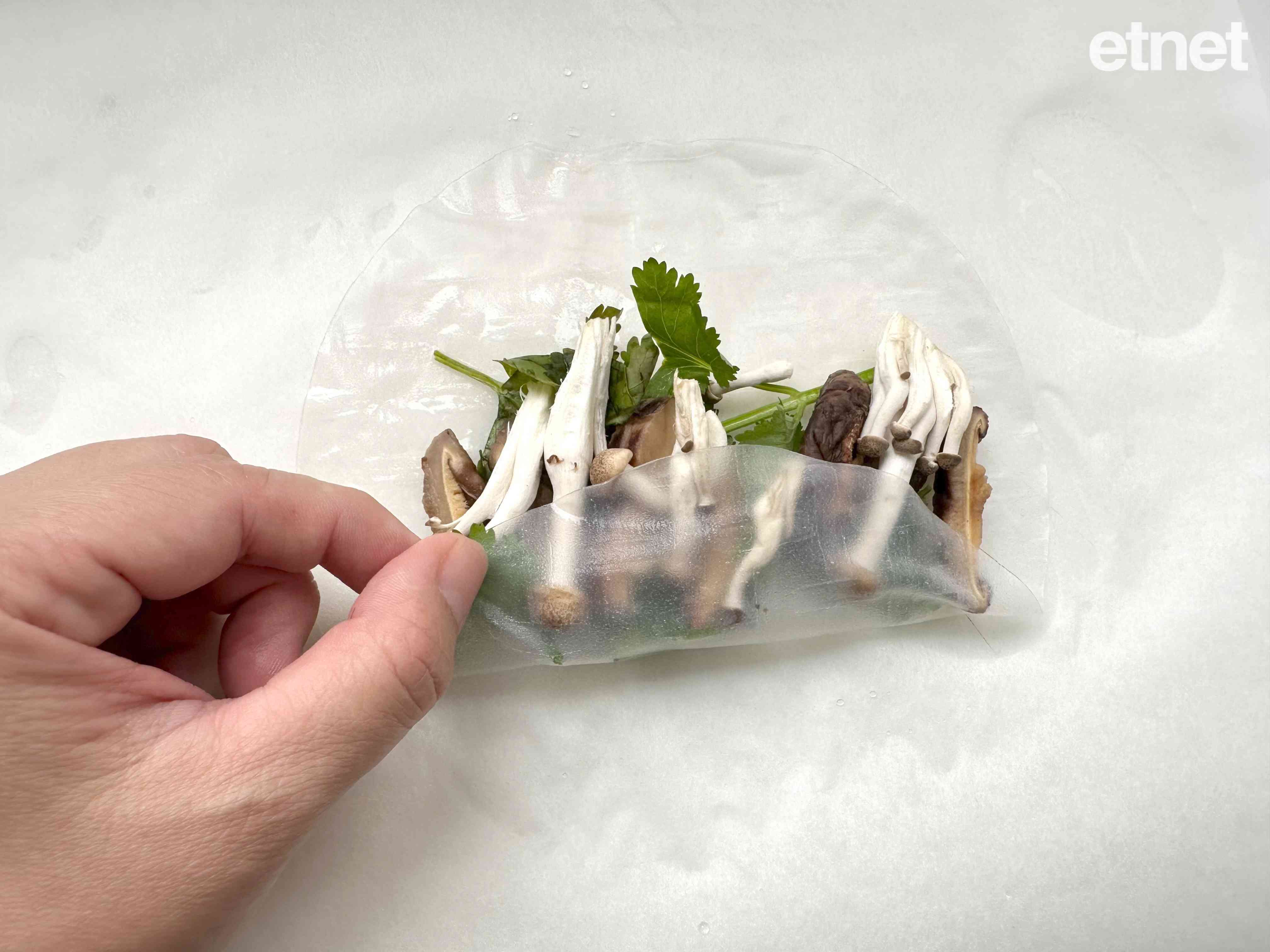 走肉點心系列之二：芫荽雙菇腸粉