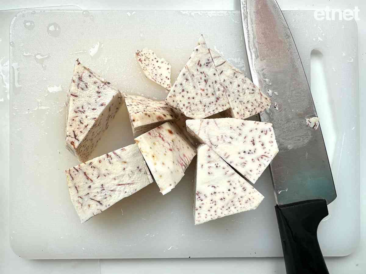 自製走肉點心三：香茜芋頭球，滿足多年沒吃鯪魚球的心癮