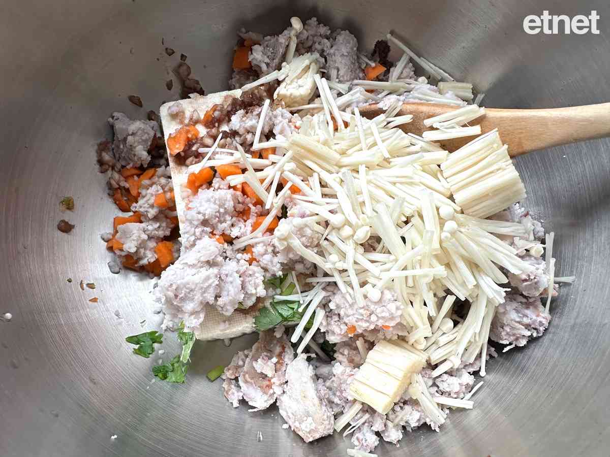 自製走肉點心三：香茜芋頭球，滿足多年沒吃鯪魚球的心癮