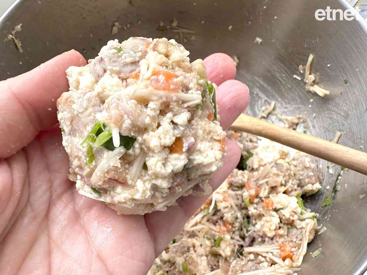自製走肉點心三：香茜芋頭球，滿足多年沒吃鯪魚球的心癮