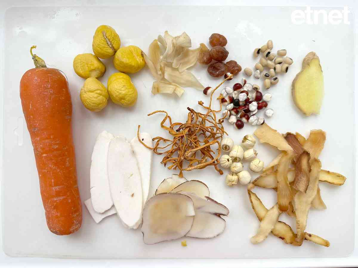 夏意未去的十一月，顛覆秋天的感覺！秋日素湯推介：蟲草花栗子淮山湯