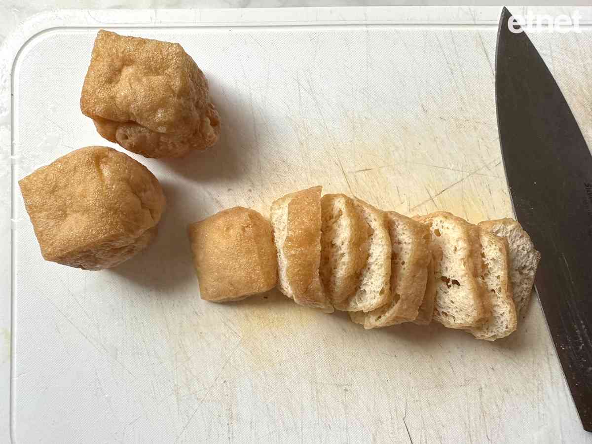 今期節慶素食譜：花開富貴（西蘭花炒木耳本菇芋絲）當團年飯遇上情人節