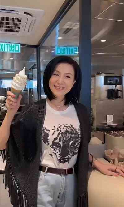 凍齡女神丨59歲「最強江湖大嫂」近況曝光狀態驚人　秘密結婚16年自爆已離婚