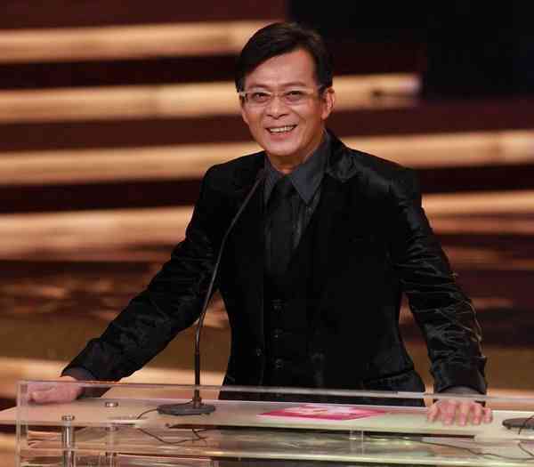 失業男星︱63歲前TVB一線小生悲吐現況失業「食老本」 喪妻5年失演戲動力：佢係我頭號粉絲
