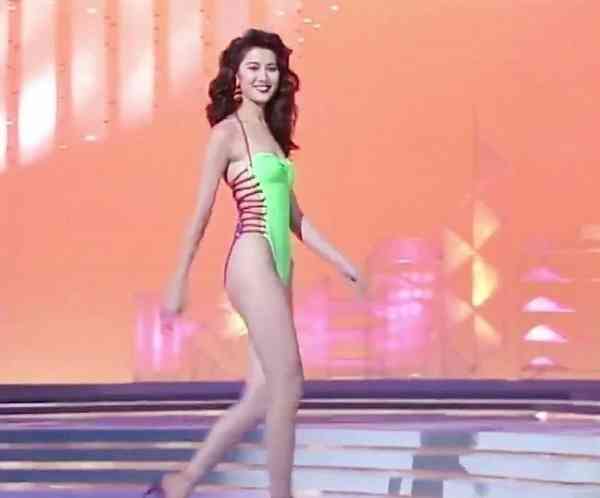 明星近況丨54歲影后白髮現身顯老態 同框型佬老公狀態對比極明顯 網民感慨:老了不少 明星近況丨54歲影后白髮現身顯老態 同框型佬老公狀態對比極明顯 網民感慨:老了不少