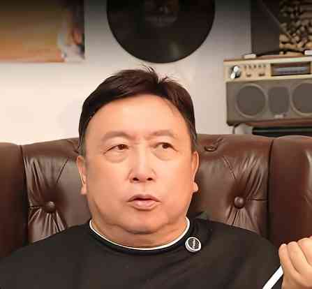 明星近況丨54歲影后白髮現身顯老態 同框型佬老公狀態對比極明顯 網民感慨:老了不少 明星近況丨54歲影后白髮現身顯老態 同框型佬老公狀態對比極明顯 網民感慨:老了不少