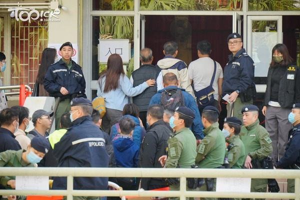 大埔宏福苑五級火|5間殯儀機構伸出援手 九龍殯儀館、東華三院、榕光社等提供免費殯葬服務 大埔宏福苑五級火|5間殯儀機構伸出援手 九龍殯儀館、東華三院、榕光社等提供免費殯葬服務