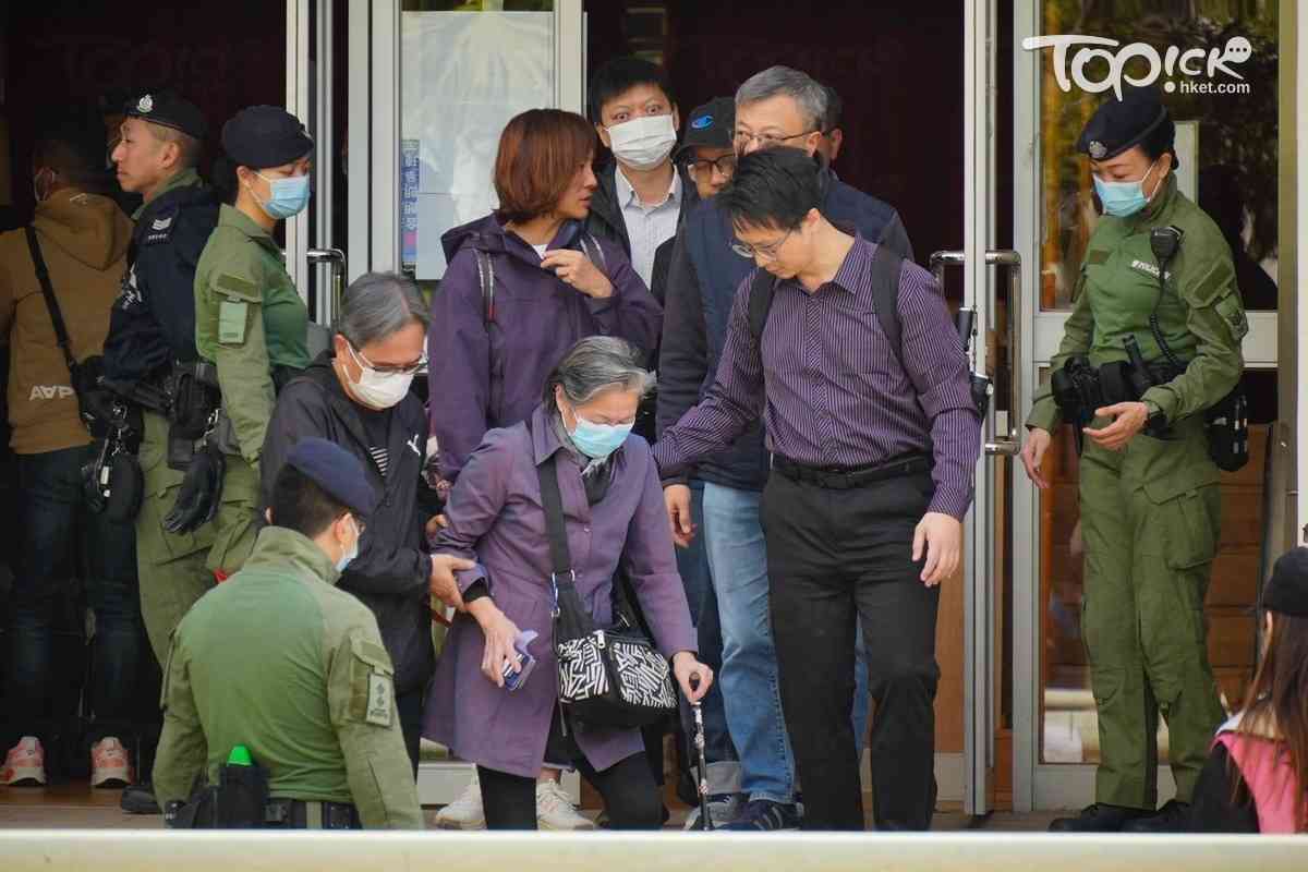 大埔宏福苑五級火|5間殯儀機構伸出援手 九龍殯儀館、東華三院、榕光社等提供免費殯葬服務 大埔宏福苑五級火|5間殯儀機構伸出援手 九龍殯儀館、東華三院、榕光社等提供免費殯葬服務