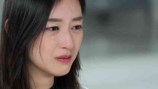 方力申葉萱｜方力申為愛女搞「豪華百日宴」凍齡外母首曝光　與葉萱似姊妹 一家顏值極高