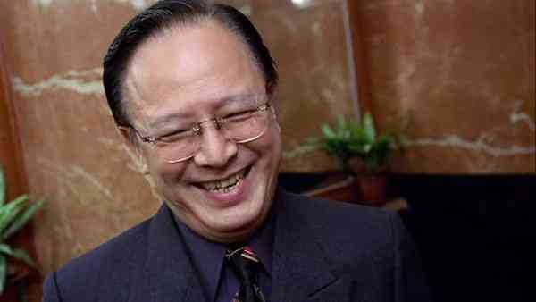 鍾景輝逝世｜King Sir最後身影曝光　西貢外遊消瘦坐輪椅　10年前患大腸癌淡出幕前