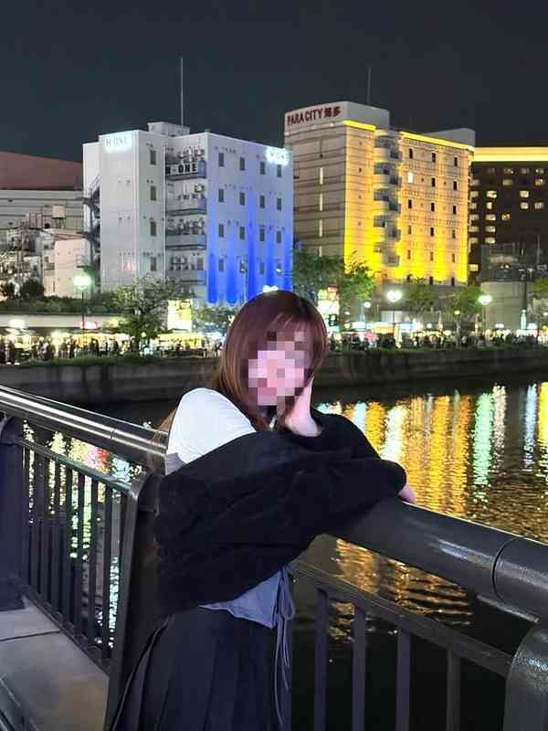 網紅女實習醫生丨網紅女實習醫生涉不當行為遭解僱被捕　港大醫學院：尊重決定正進行適合執業評估