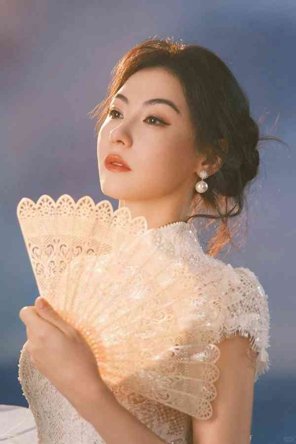 張柏芝｜46歲張柏芝病容曝光面露疲態　自爆「非常貧血」日服3次補血劑